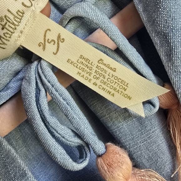 Matilda Jane Enchanted Garden Maysville Smocked Tassel Chambray Top SZ Small - Picture 11 of 13